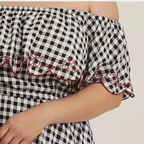 Torrid Black and White Gingham Checkered Buffalo Plaid Off Shoulder Dress Ruffle - Picture 3 of 7